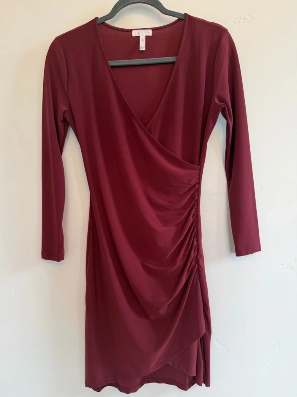 Leith Burgundy Faux-Wrap Long Sleeve Ruched Dress